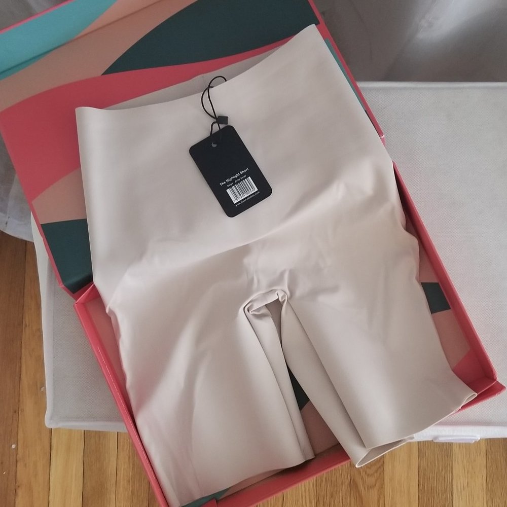 Heist Highlight Short - Beige - Extra Small